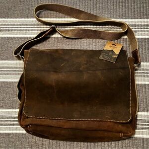 Jack George’s Voyager Arizona Buffalo Leather Messenger Bag